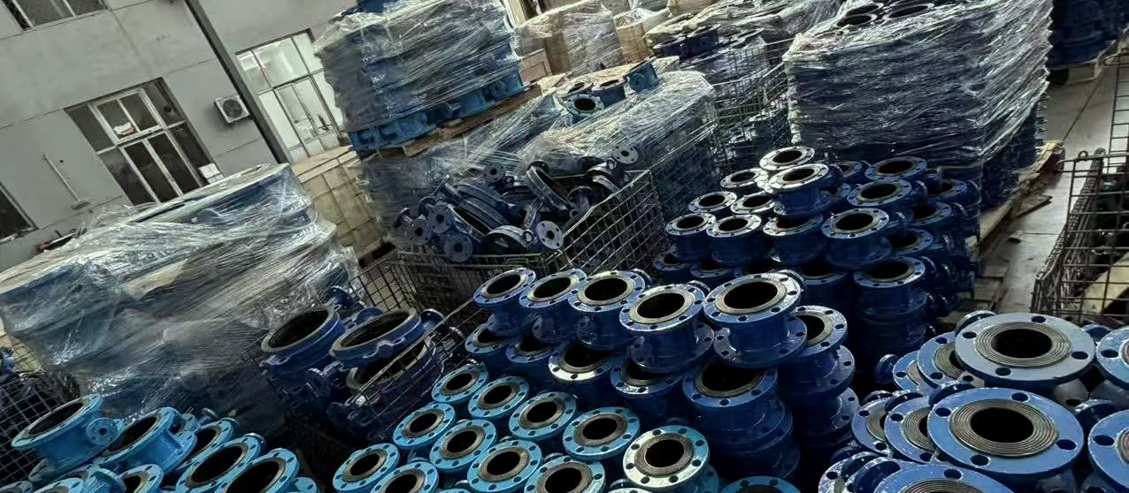 Butterfly valve stock in the warehouse